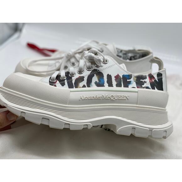 Alexander McQueen Tread Slick Low-Top Sneakers sz. 41 EU
